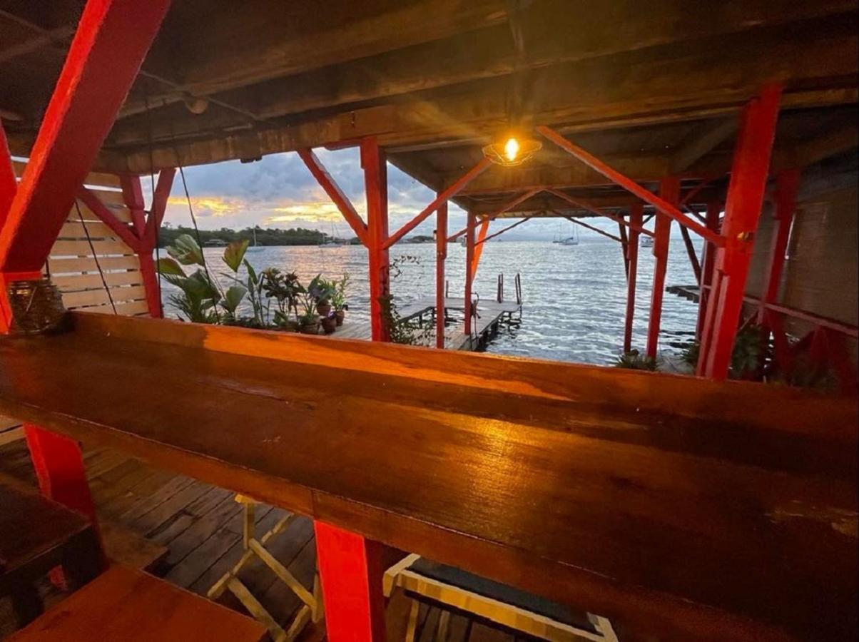 Villa Amaya Bocas Town Exterior foto